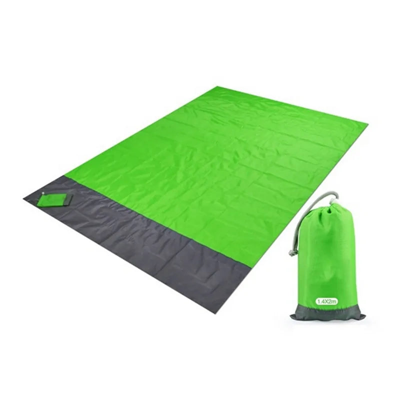 Waterproof Pocket Beach Blanket - DoCamping
