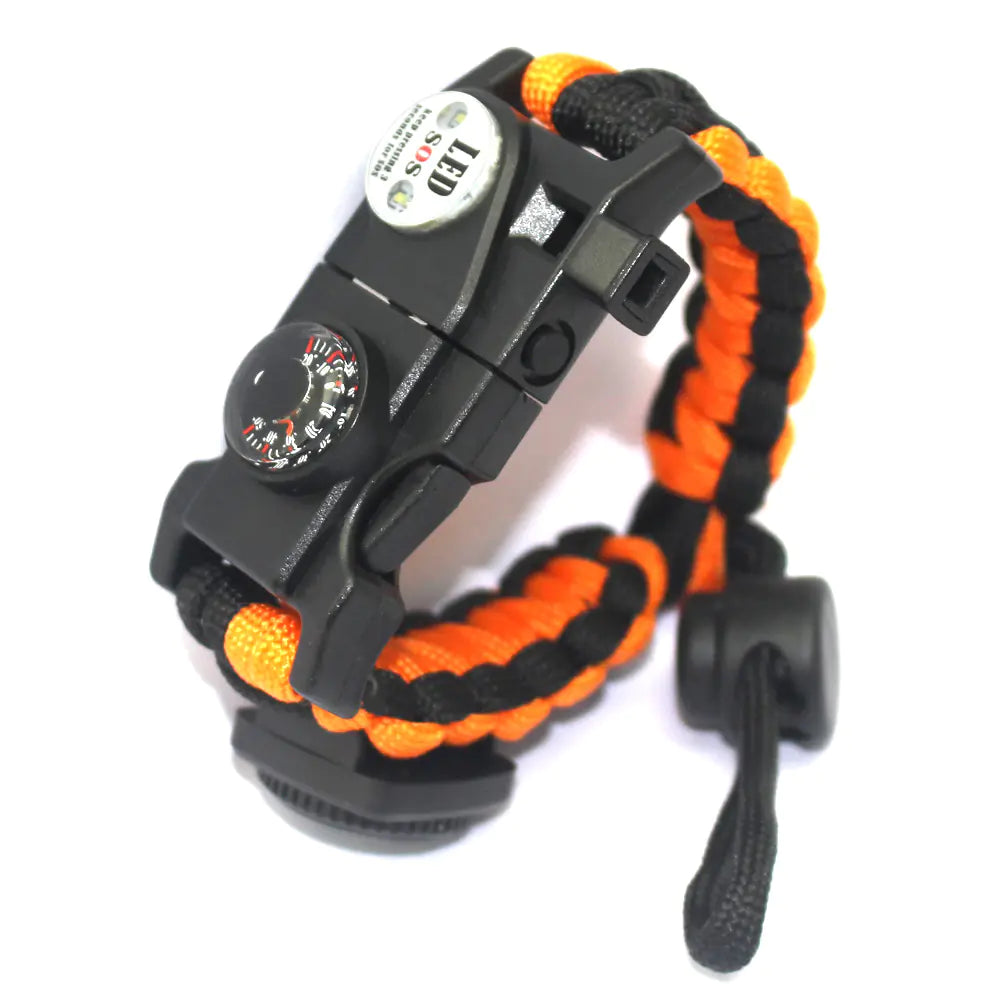 Outdoor Paracord Survival Bracelet with Fire Starter Tool - DoCamping
