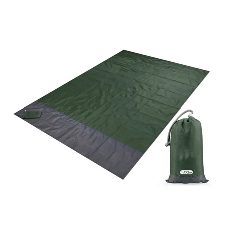 Waterproof Pocket Beach Blanket - DoCamping
